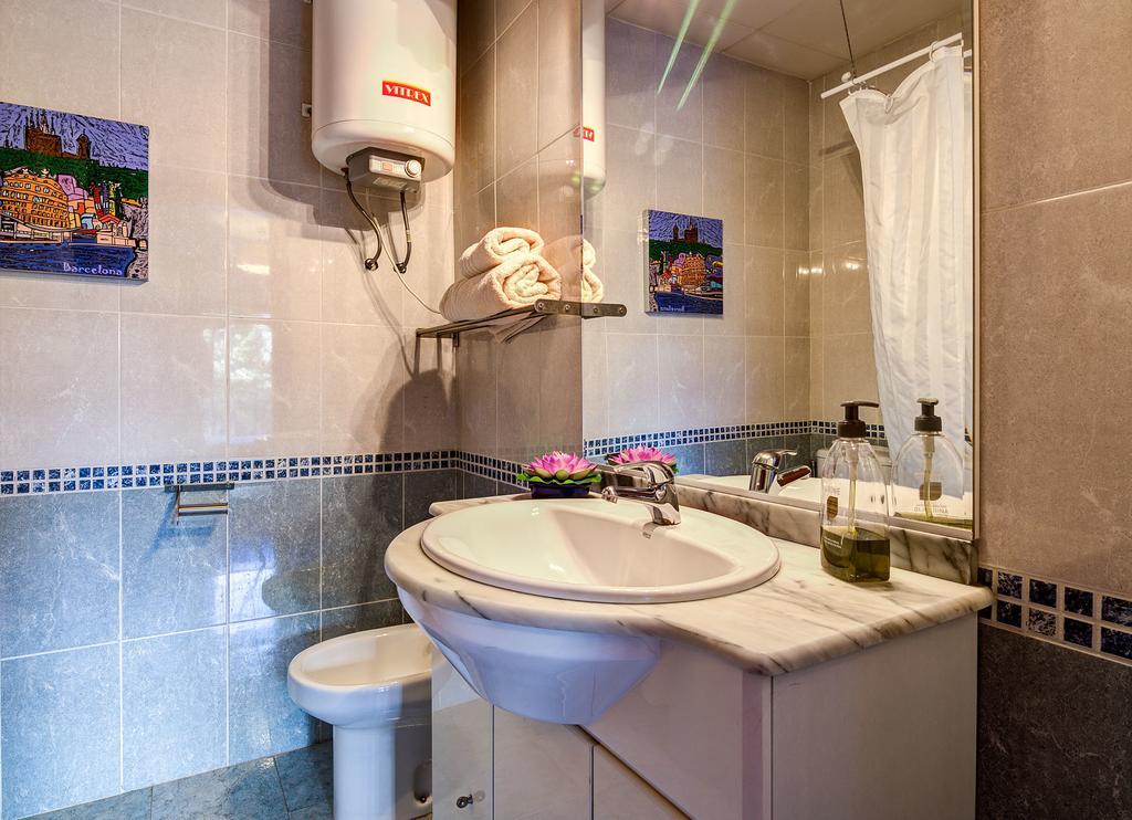 Valencia Suite Archsenseapartments Барселона Екстер'єр фото