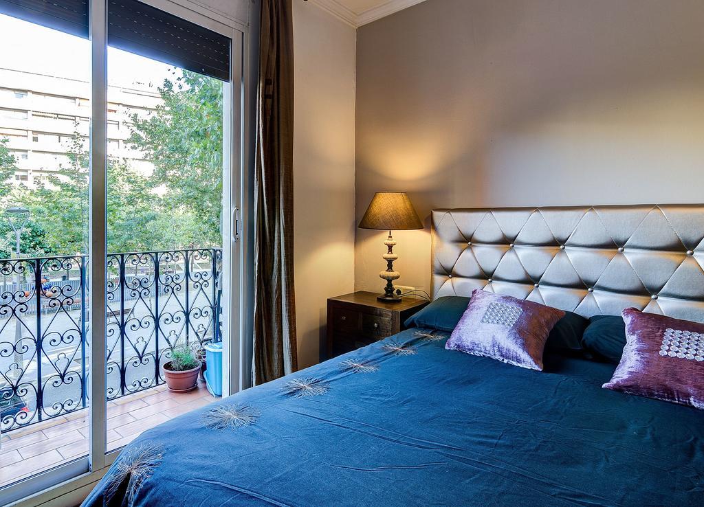 Valencia Suite Archsenseapartments Барселона Екстер'єр фото